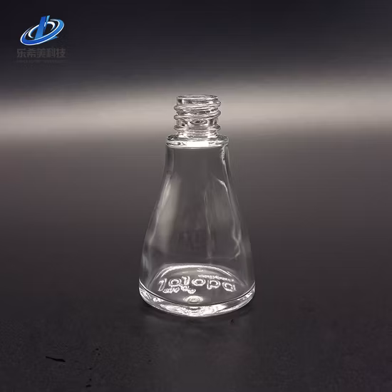 Confezione cosmetica Bottiglia di profumo in vetro vuota da 50 ml Bottiglia con tappo a vite con filettatura quadrata Sigillata con spruzzatore a vite o pompa per lozione Flacone contagocce Flacone per salsa di olio e crema
